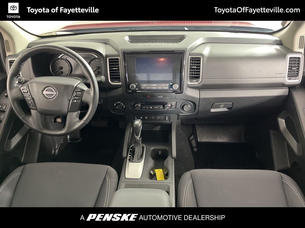 2022 Nissan Frontier SV 15