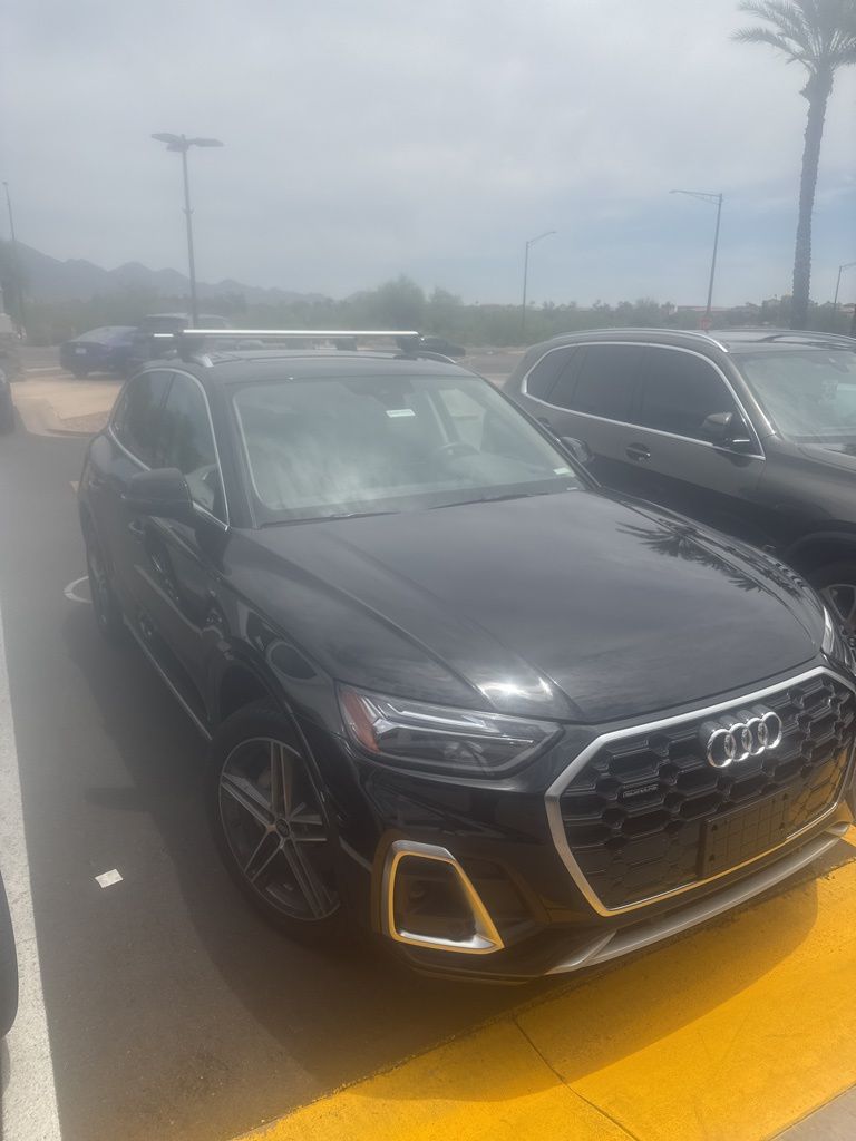 2022 Audi Q5 Premium 2