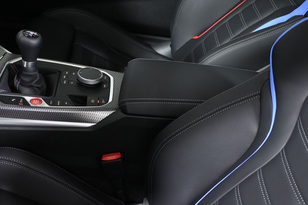 Thumbnail: 2026 BMW M2 - 27