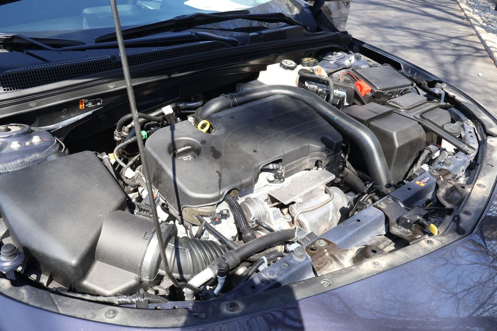 Thumbnail: 2025 Chevrolet Malibu - 14