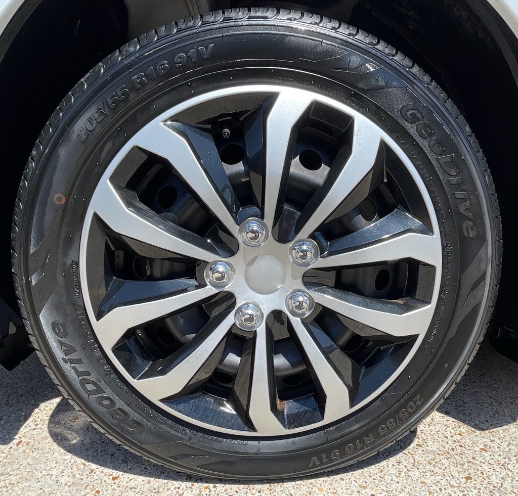 2019 Nissan Sentra S White at Bravo Nissan