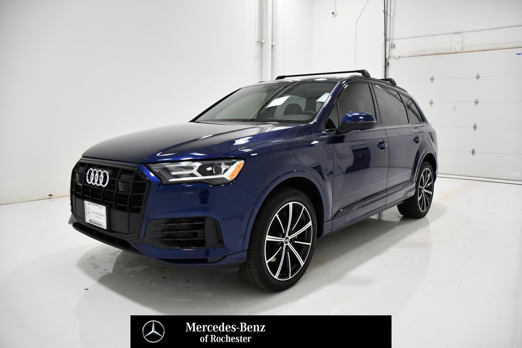 Blue Metallic 2022 Audi Q7 quattro Premium Plus 55 TFSI SUV / Crossover All-Wheel Drive 8-Speed Automatic