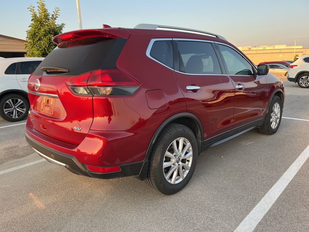 Thumbnail: 2020 Nissan Rogue - 3