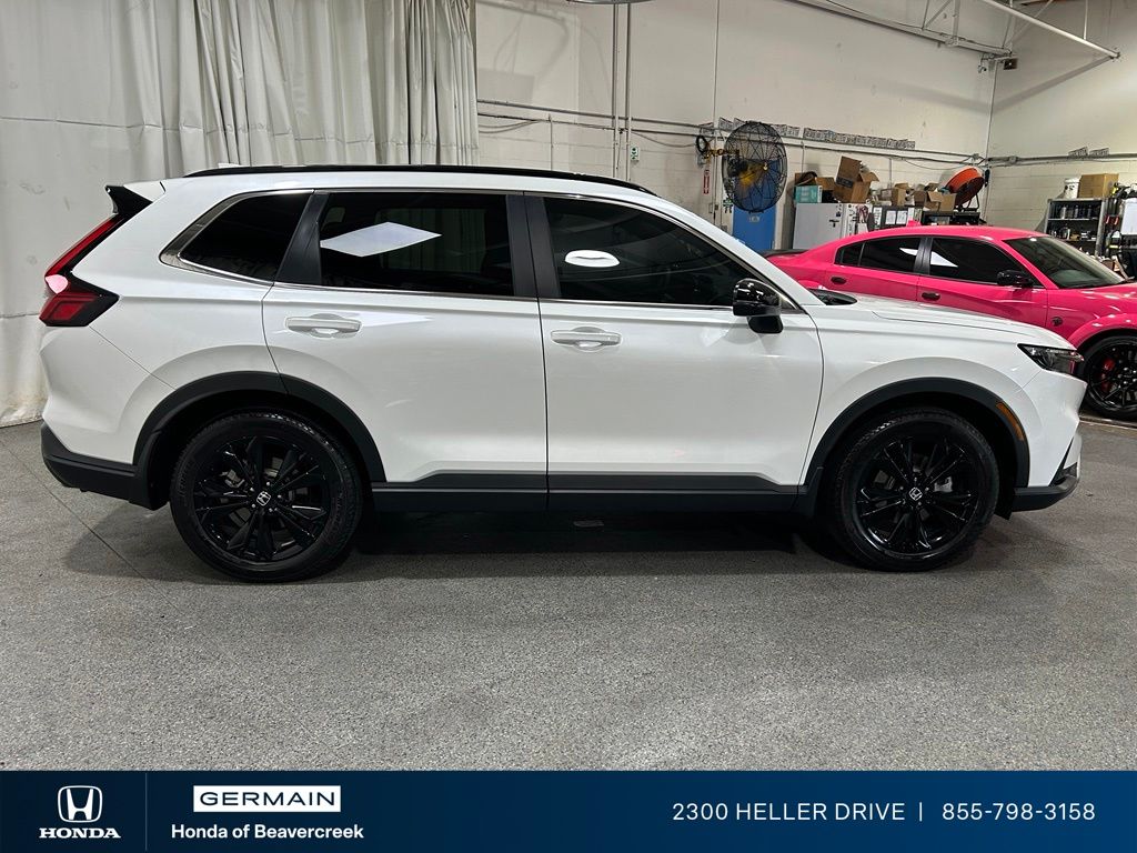 Certified Used 2024 White Honda Sport Touring image 9