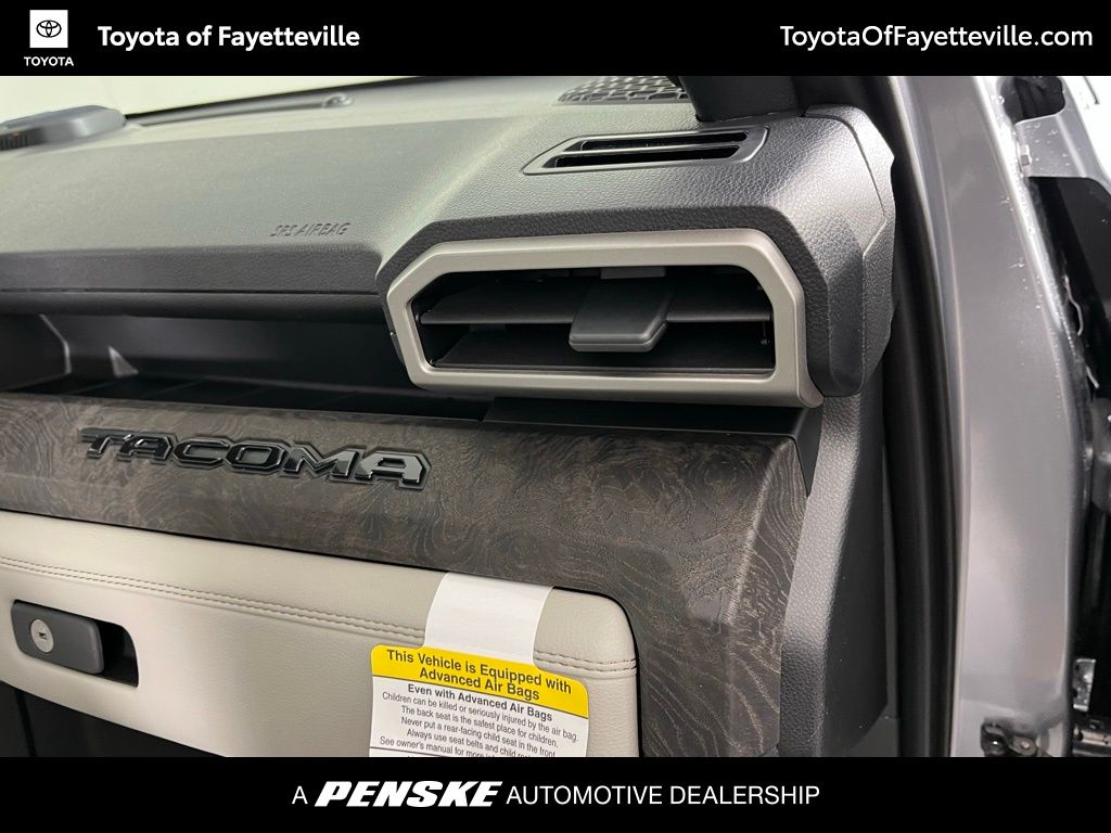 2025 Toyota Tacoma Limited 16