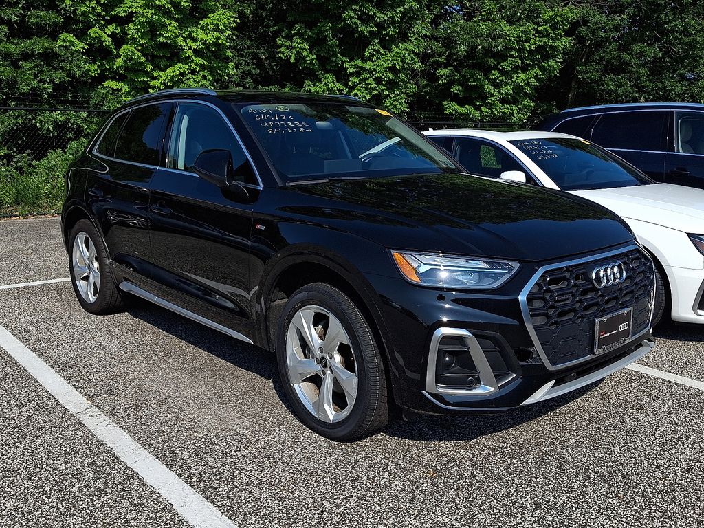 Thumbnail: 2023 Audi Q5 - 3