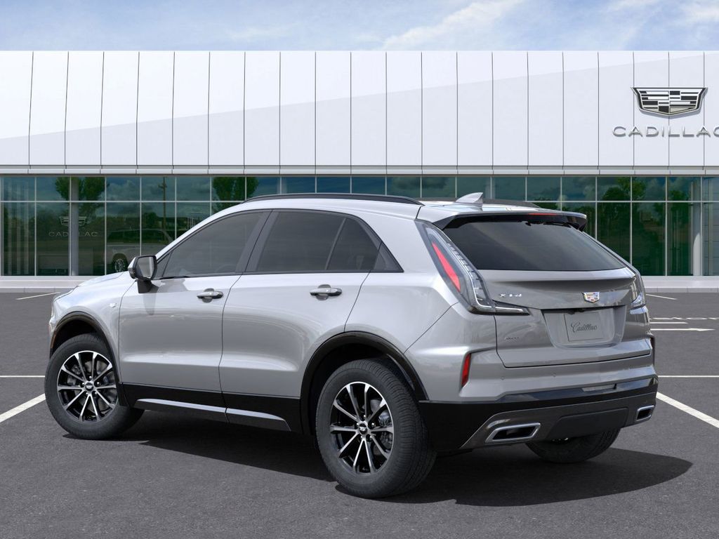 2024 Cadillac XT4 Sport 3