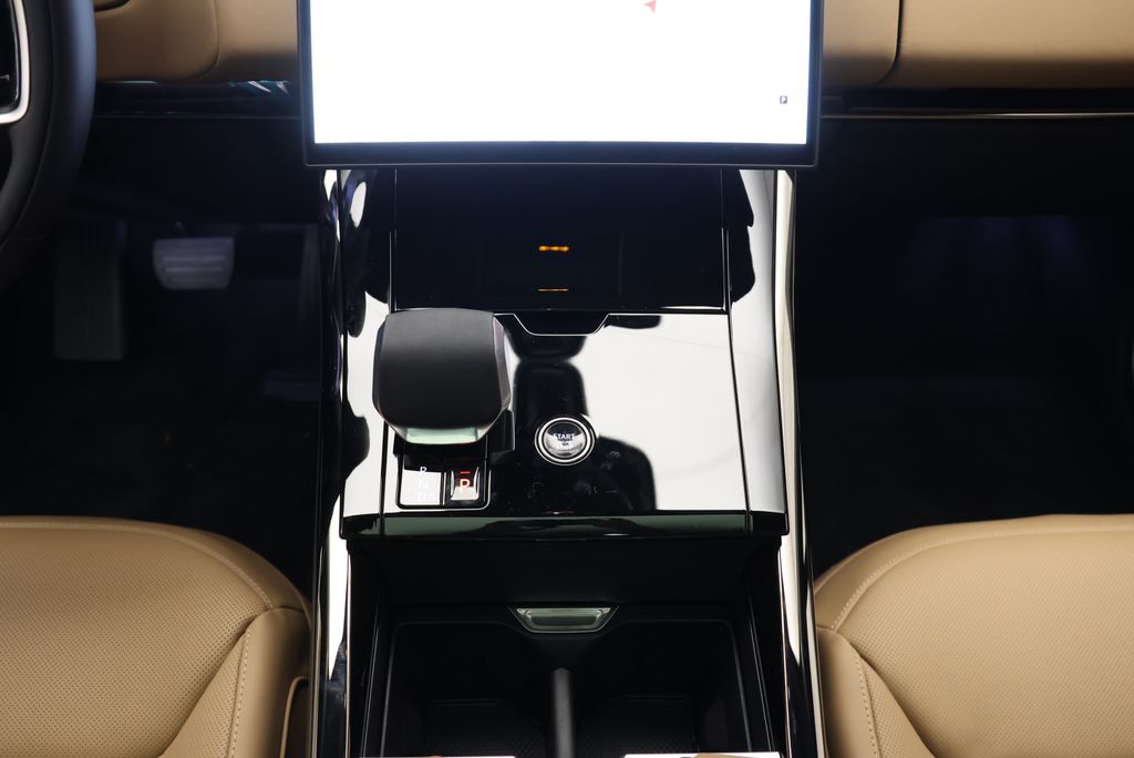 Thumbnail: 2026 Land Rover Range Rover Sport - 23