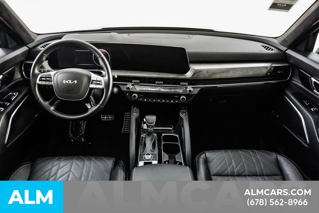 Used 2025 Black Kia SX-Prestige X-Line image 22