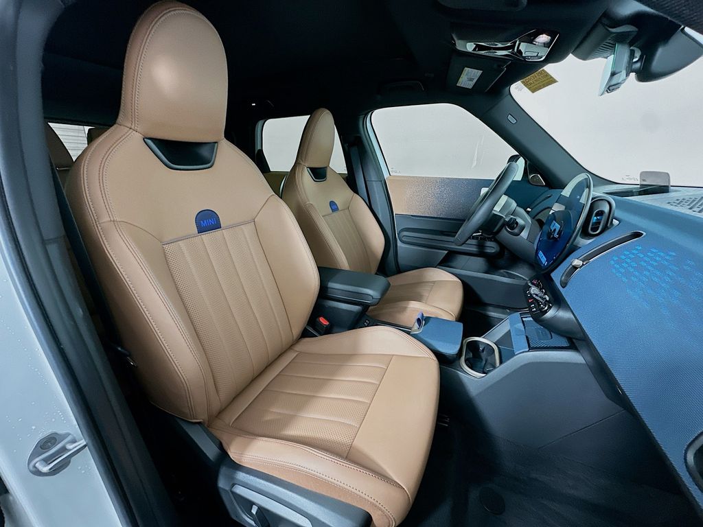 Thumbnail: 2025 MINI Cooper Countryman - 29