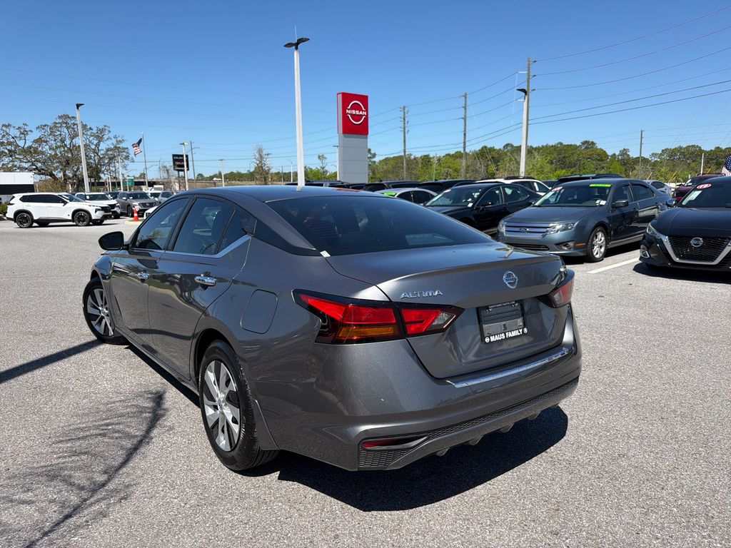Used 2022 Nissan Altima 2.5 S 4D Sedan