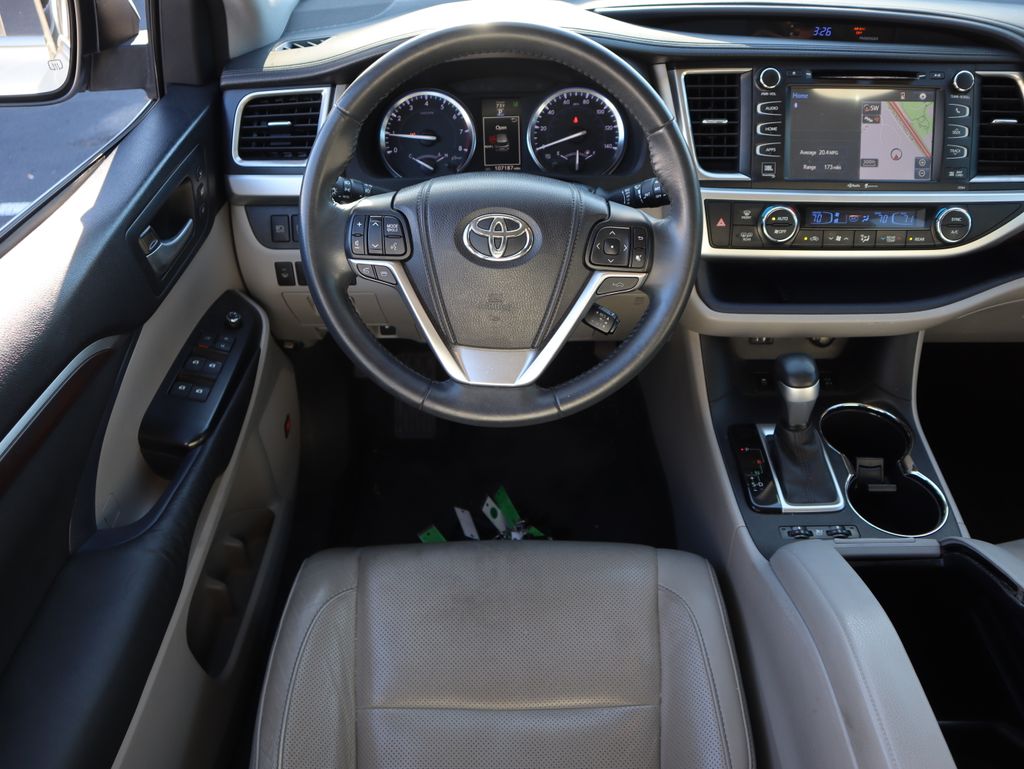Thumbnail: 2014 Toyota Highlander - 6