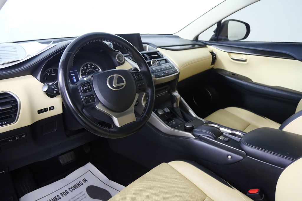 2015 Lexus NX 200t 9