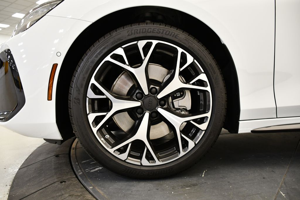 Thumbnail: 2026 Audi A6 - 14