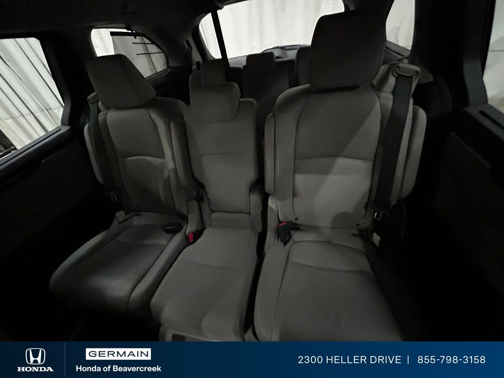 Used 2024 Gray Honda Touring image 27