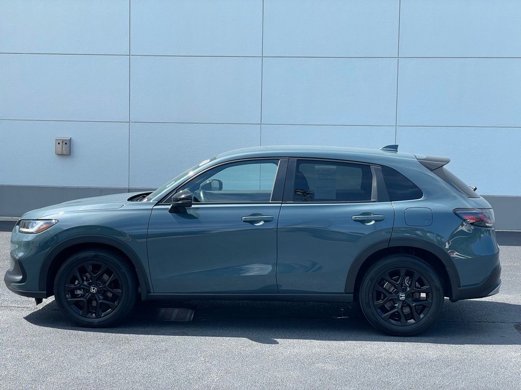 Thumbnail: 2024 Honda HR-V - 2