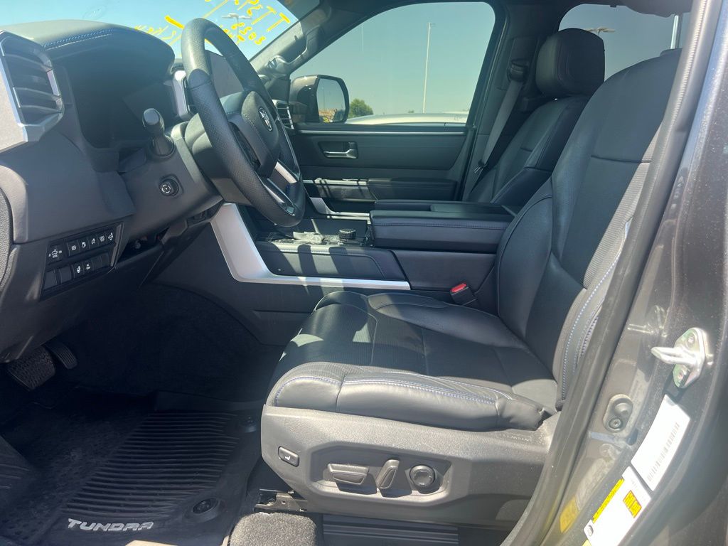 Thumbnail: 2023 Toyota Tundra - 7