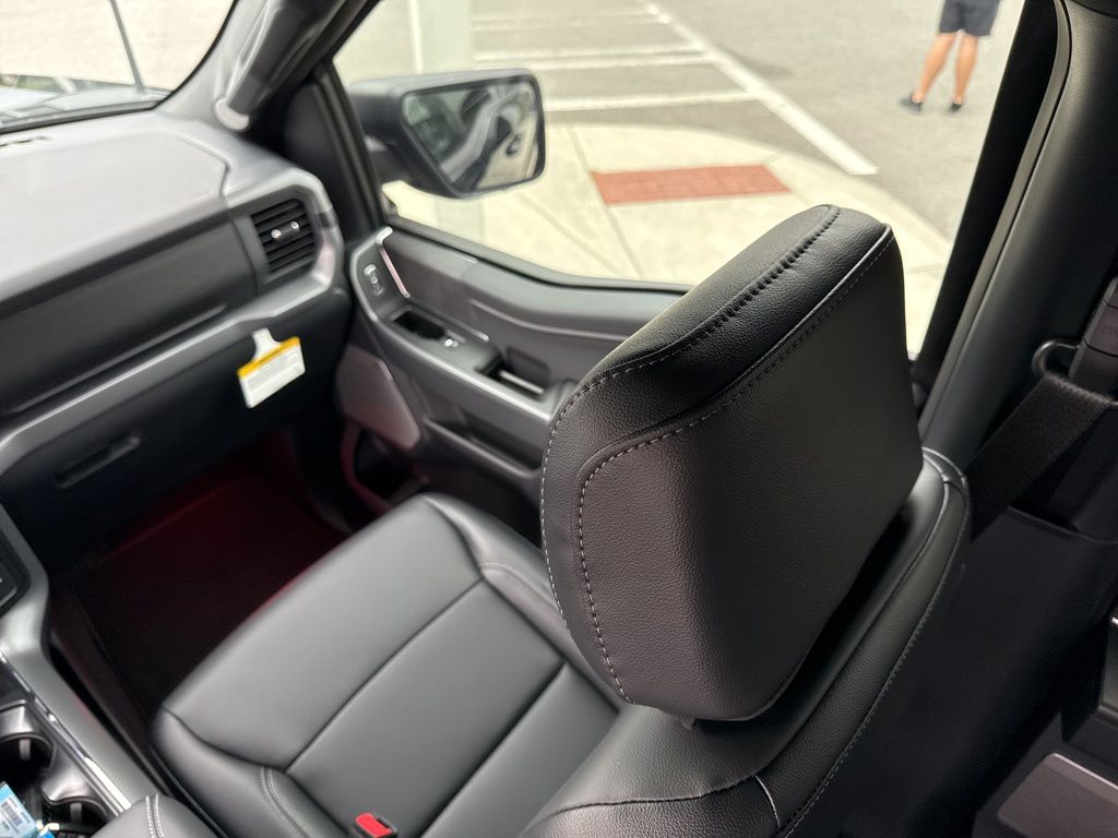 2025 Ford F-150 Black Widow
