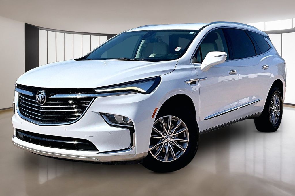  2023 Buick Enclave Premium FWD   