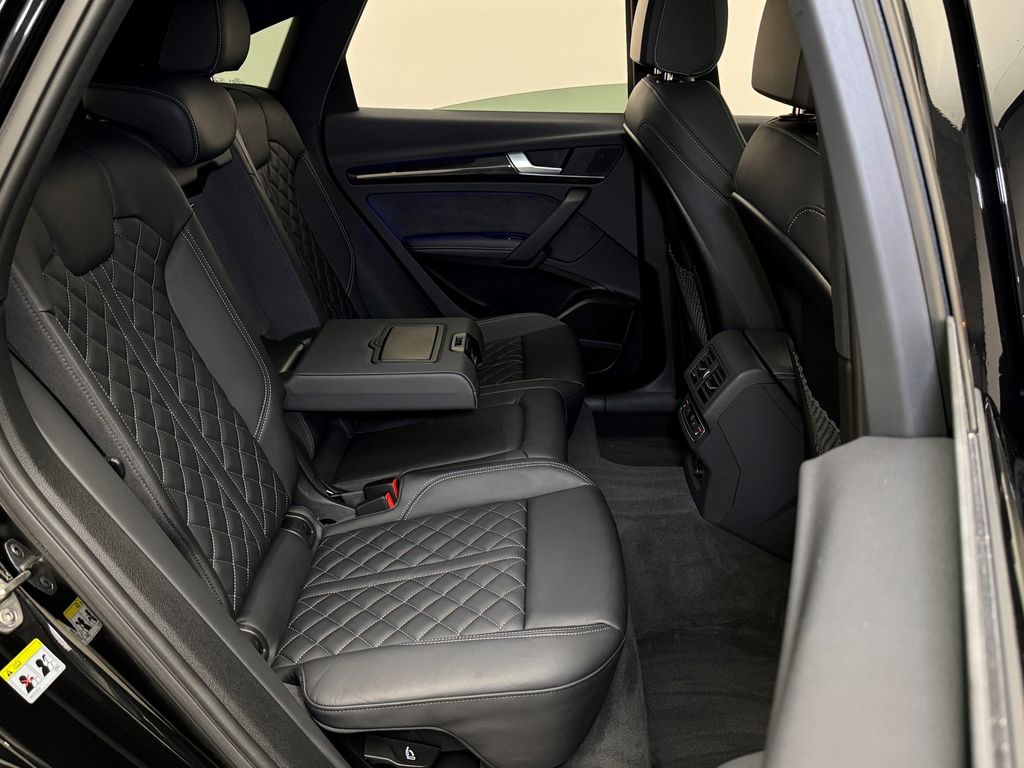 2023 Audi SQ5 Prestige 23