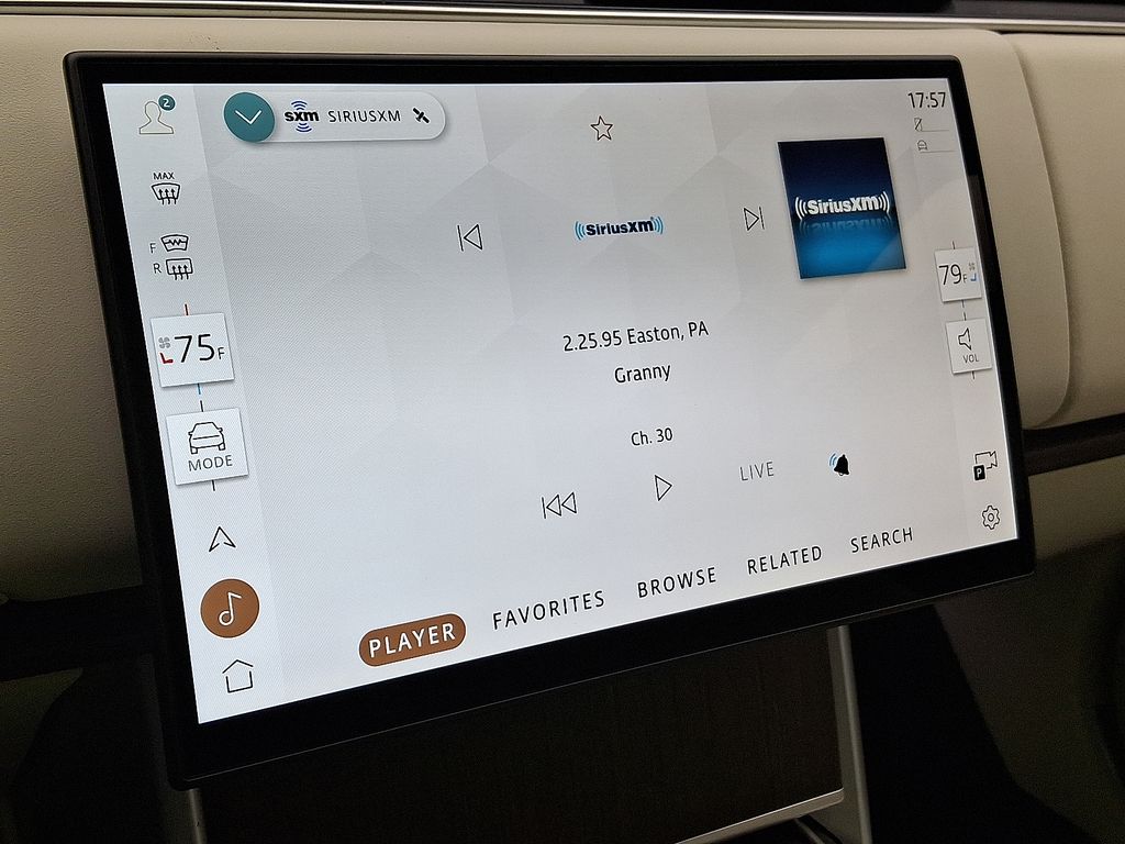 Thumbnail: 2026 Land Rover Range Rover - 15