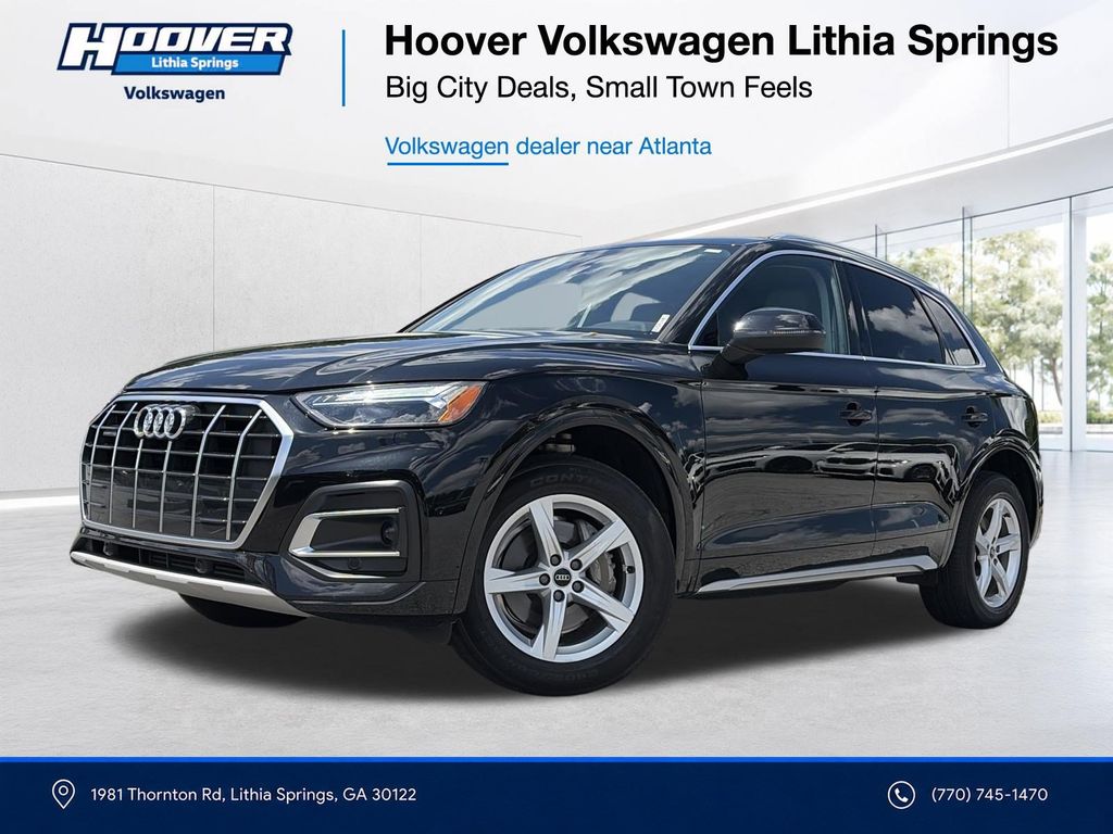  2023 Audi Q5 quattro Premium 40 TFSI   