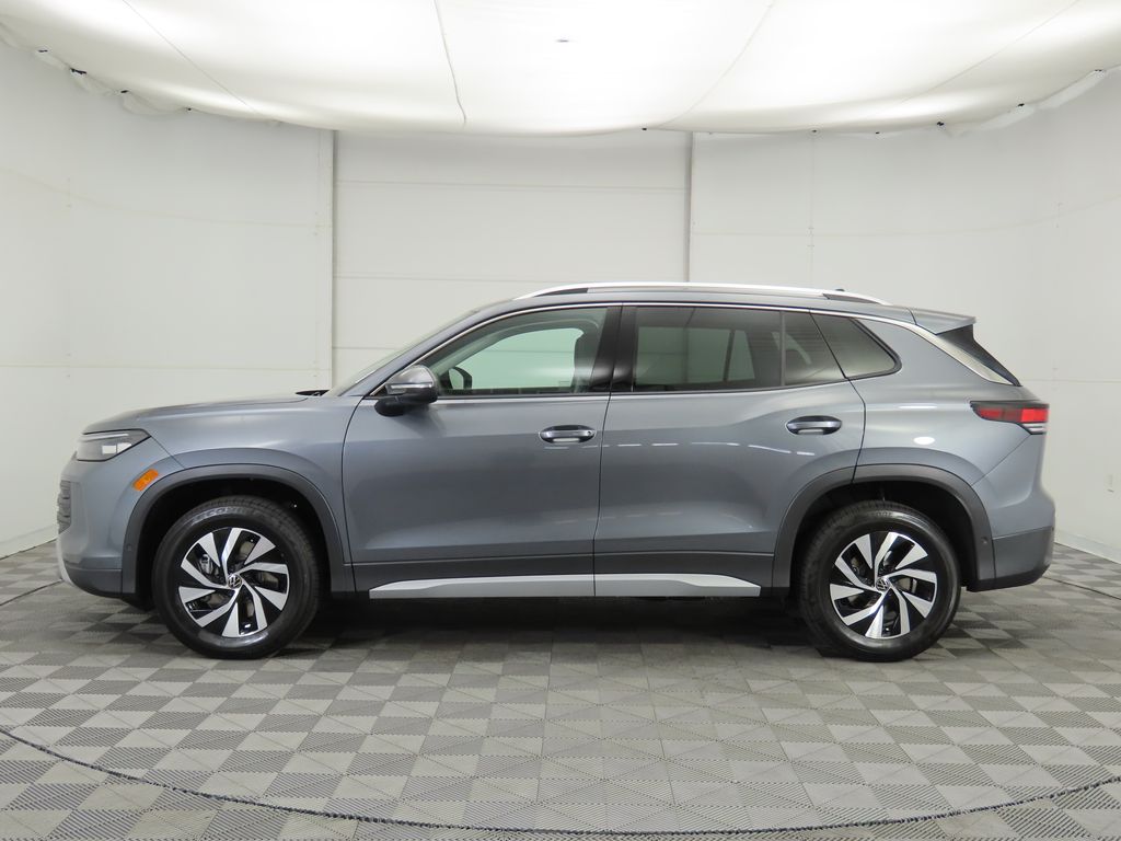 Thumbnail: 2025 Volkswagen Tiguan - 8