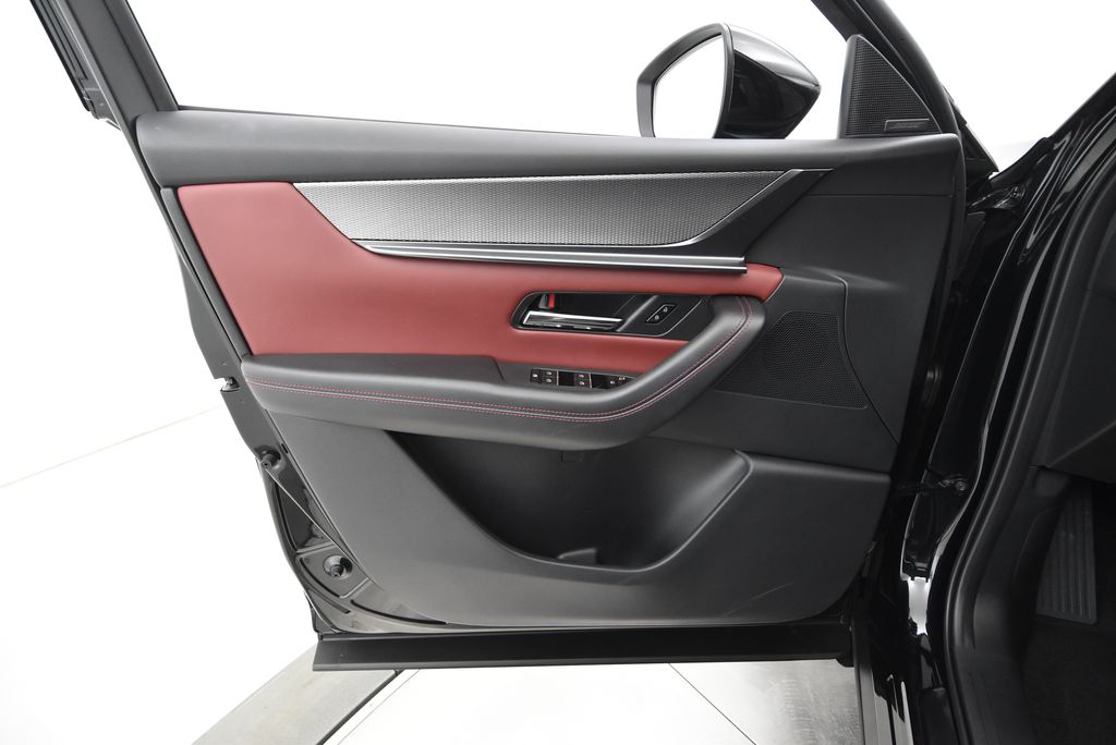 2025 Mazda CX-70 PHEV Premium Plus photo
