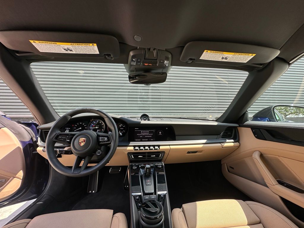 2024 Porsche 911 Targa 4S 23