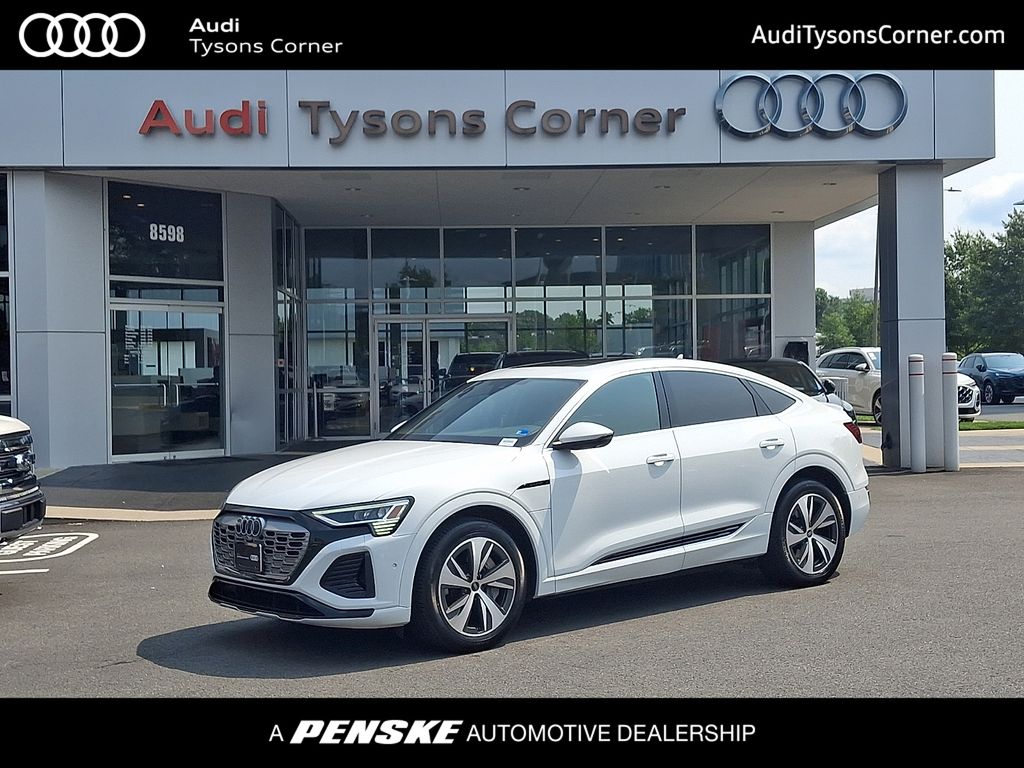 2024 Audi Q8 e-tron Premium Plus -
                  Vienna, VA