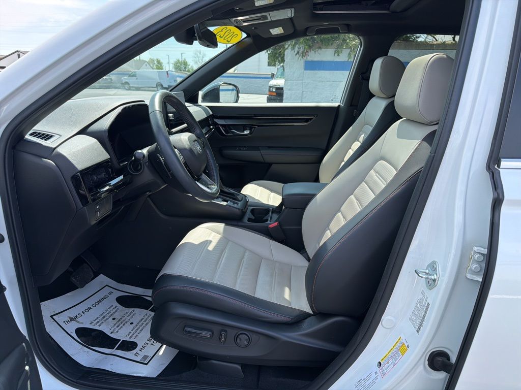 Thumbnail: 2023 Honda CR-V - 17