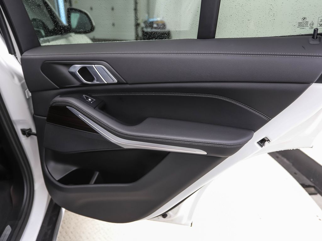 2021 BMW X5 xDrive40i 23