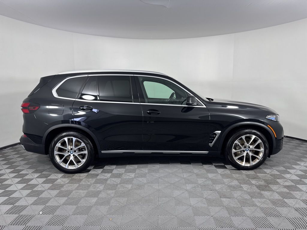 Thumbnail: 2024 BMW X5 - 4