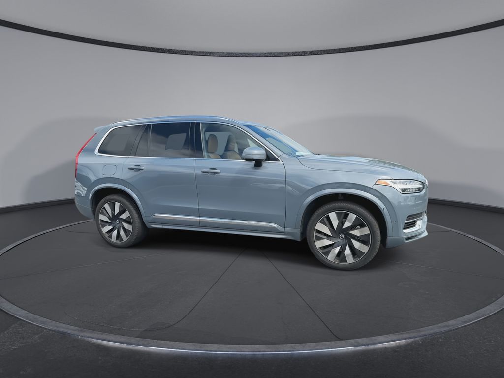 Thumbnail: 2023 Volvo XC90 - 2