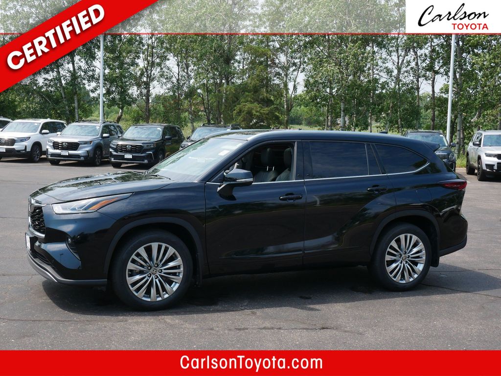 Midnight Black Metallic 2024 Toyota Highlander SUV / Crossover All-Wheel Drive 8-Speed Automatic