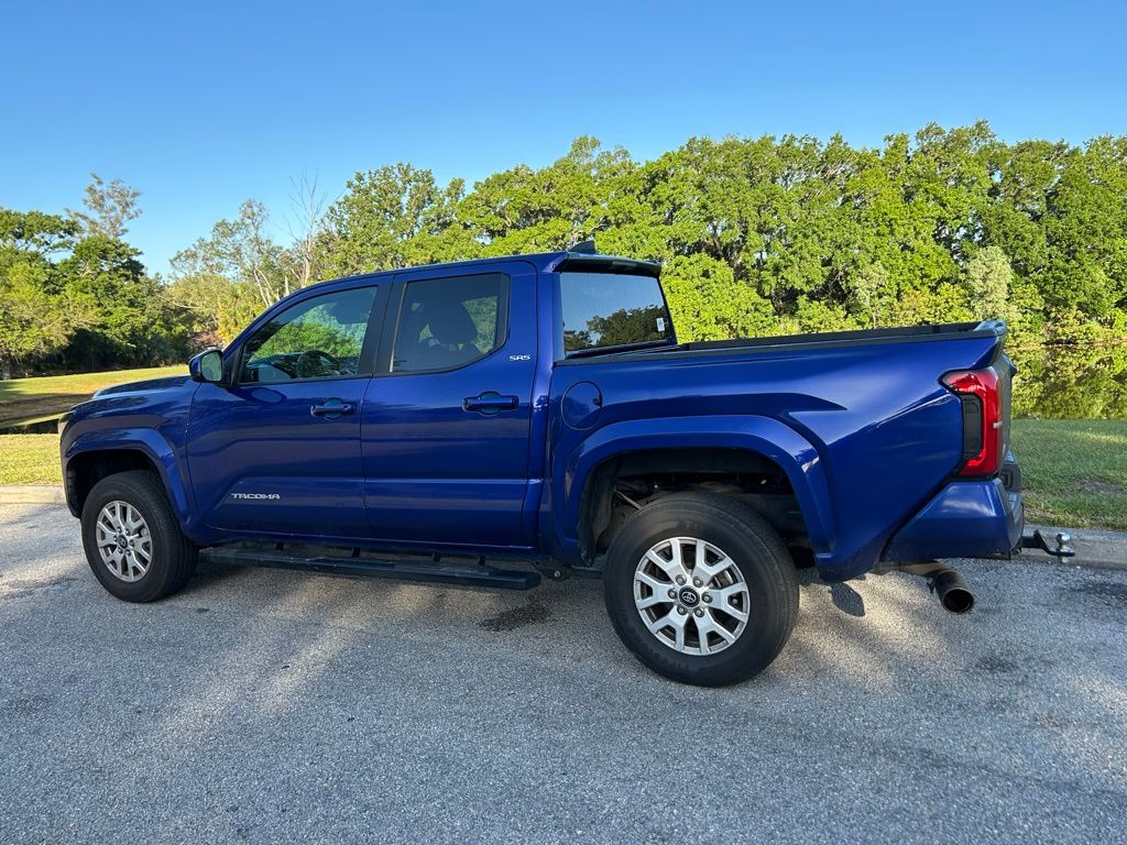 Thumbnail: 2024 Toyota Tacoma - 3