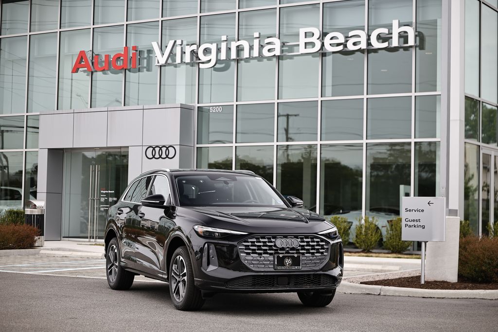 Mythos Black Metallic 2026 Audi Q5 SUV / Crossover All-Wheel Drive 7-Speed Automatic