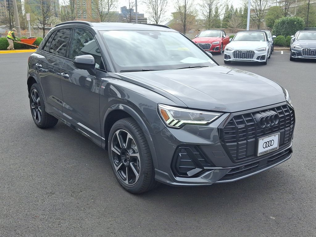 2025 Audi Q3  2