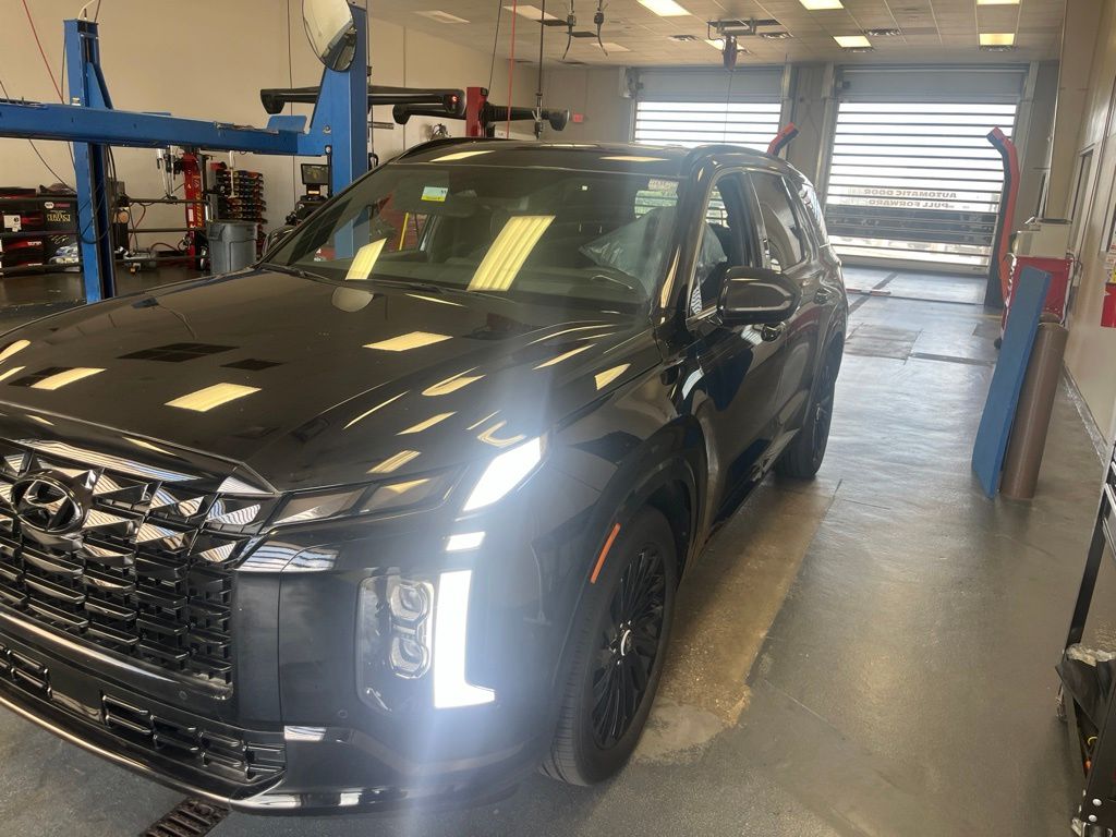 Abyss Black Pearl 2025 Hyundai Palisade SUV / Crossover All-Wheel Drive 8-Speed Automatic