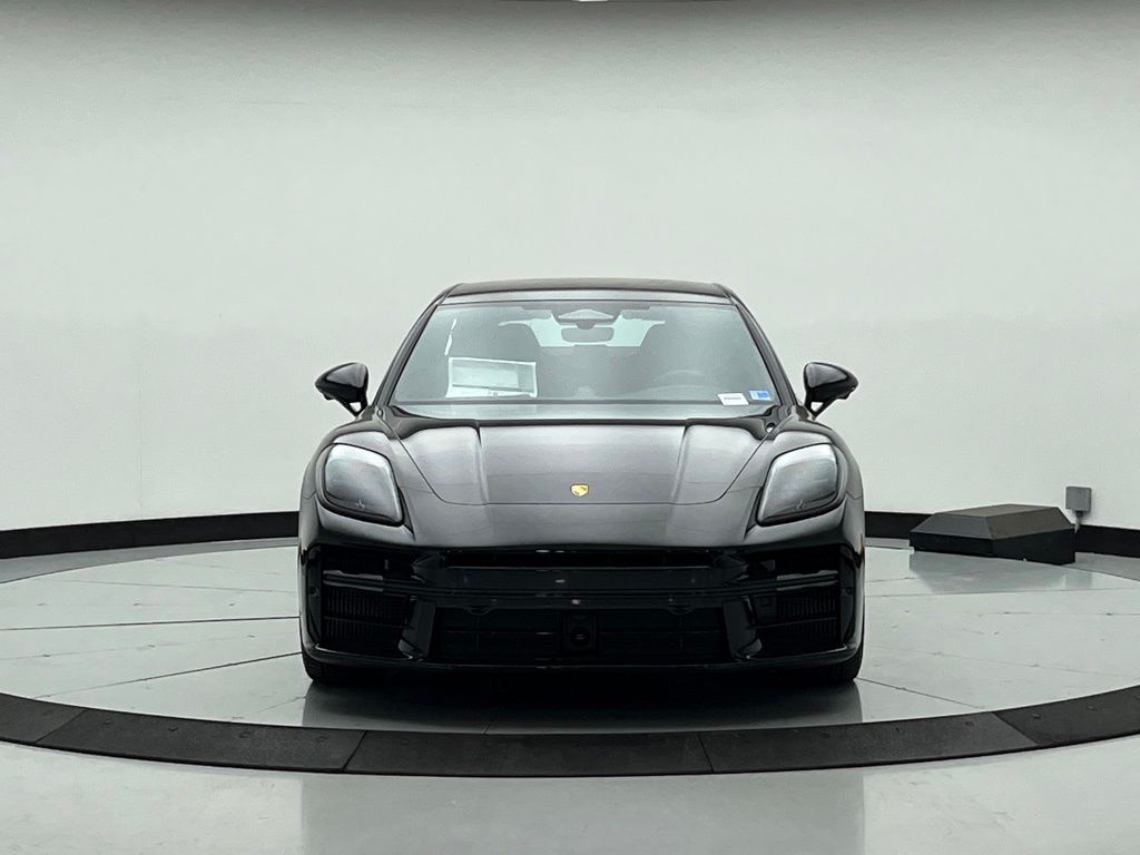 Thumbnail: 2026 Porsche Panamera - 7