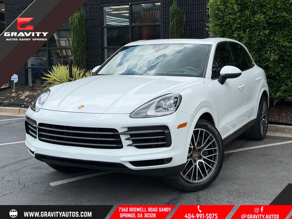 White 2022 Porsche Cayenne SUV / Crossover  8-Speed Automatic