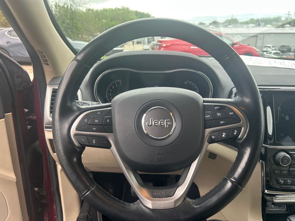 2020 Jeep Grand Cherokee Limited Red at South Hills CDJR