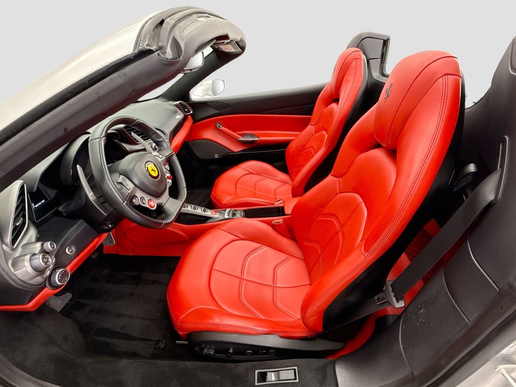 Used 2018 Argento Nurburgring Ferrari  image 26