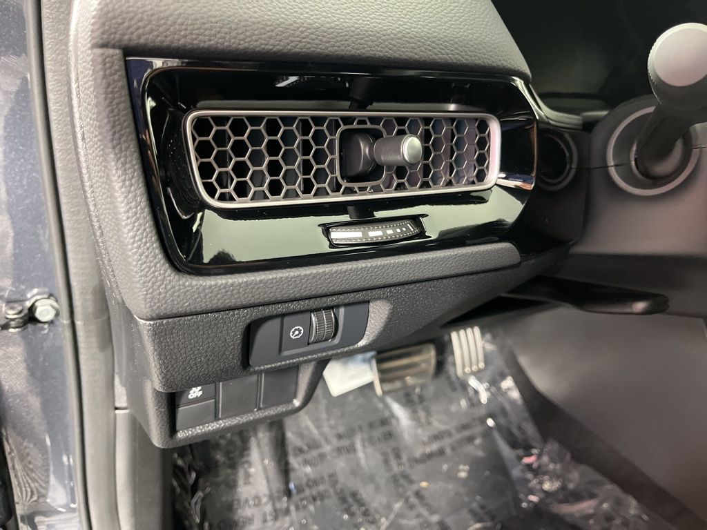 Thumbnail: 2026 Honda Civic - 26