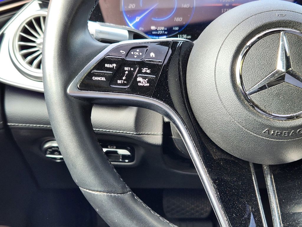 2022 Mercedes-Benz EQS 580 27