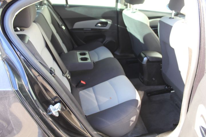 Used Car 2013 Chevrolet Cruze  Ls For Sale Under $10,000 In Georgetown, Texas