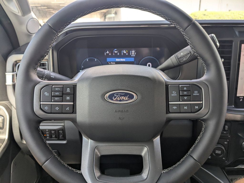 2025 Ford F-250 Black Widow