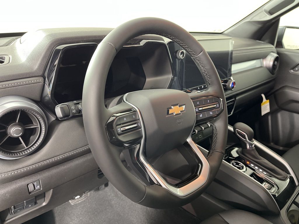 2024 Chevrolet Colorado LT 26