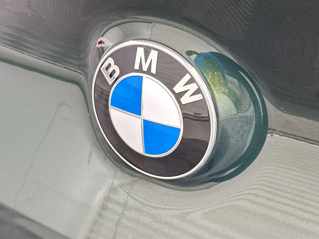 Thumbnail: 2026 BMW 8 Series - 21