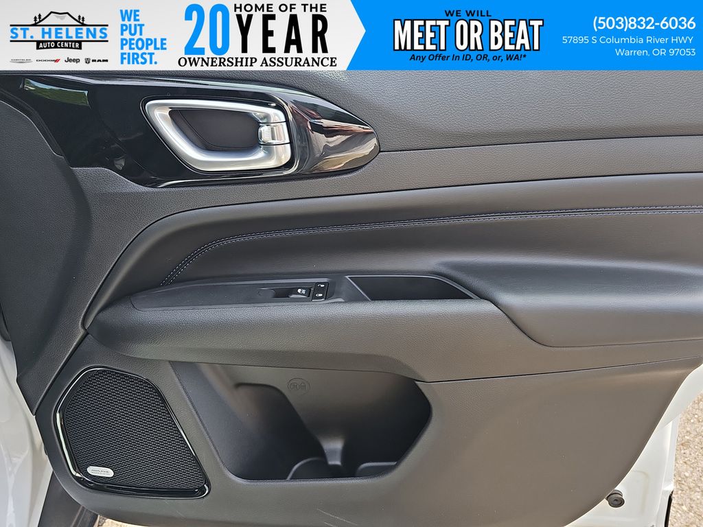 2025 Jeep Compass Limited - Photo 31